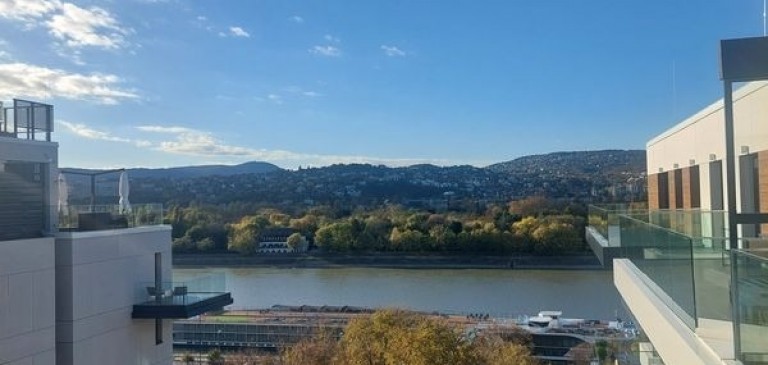 Budapest XIII. kerület Kiadó Lakás 2.000 &euro; / hó